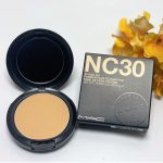 M.A.C_Studio_Fix_Powder_Plus_Foundation_NC30.jpg