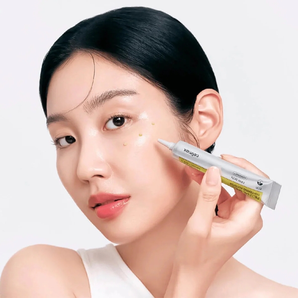 Celimax_Retinal_Shot_bightening_Booster_Apply blank