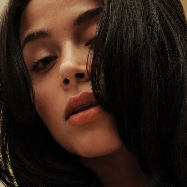 AG_HAIR_CARE_BALANCE_Apple_Cider_Vinegar_Sulfate-Free_Shampoo_Use