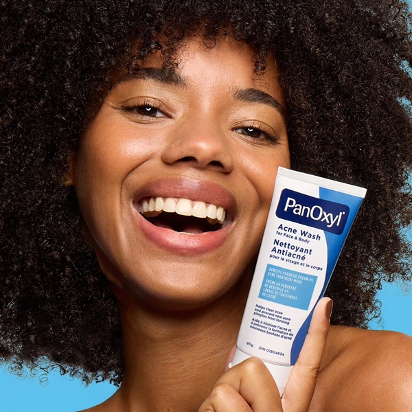 PANOXYL_Antimicrobial_Acne_Creamy_Wash_Usage blank